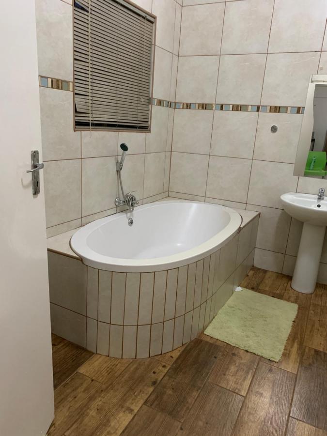 Botho Bnb & Leisure Estate Kimberley Dış mekan fotoğraf